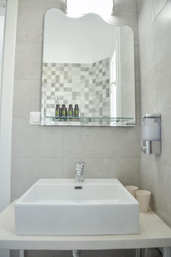 Zeras Apartments Adamantas  Екстериор снимка