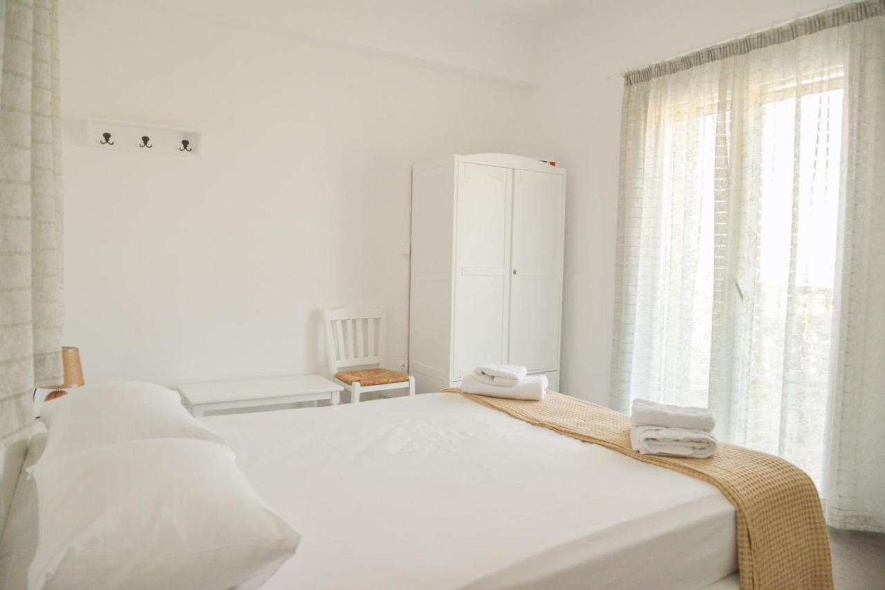 Zeras Apartments Adamantas  Екстериор снимка