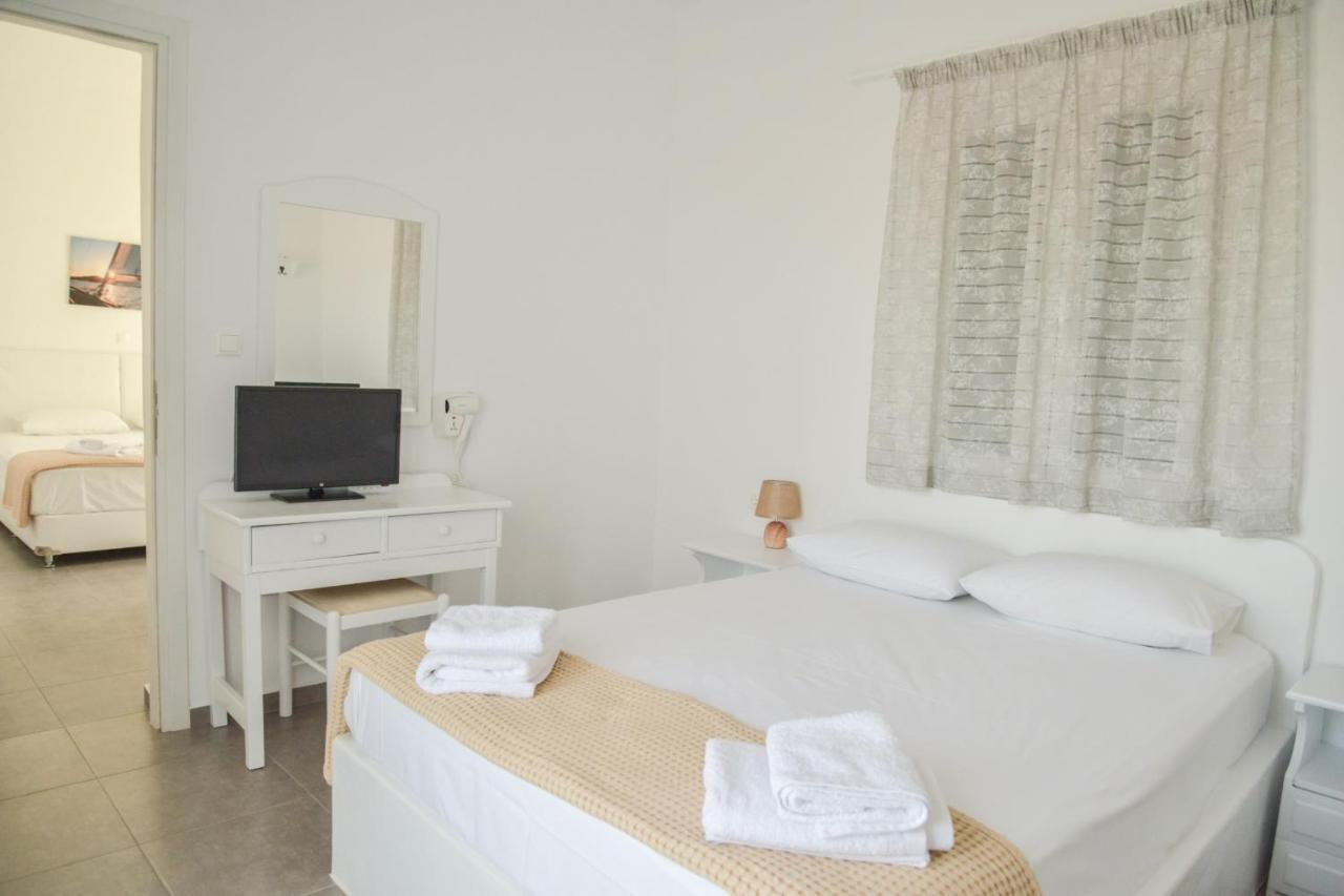 Zeras Apartments Adamantas  Екстериор снимка