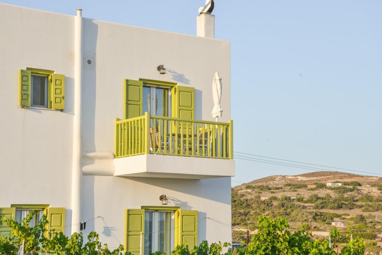Zeras Apartments Adamantas  Екстериор снимка