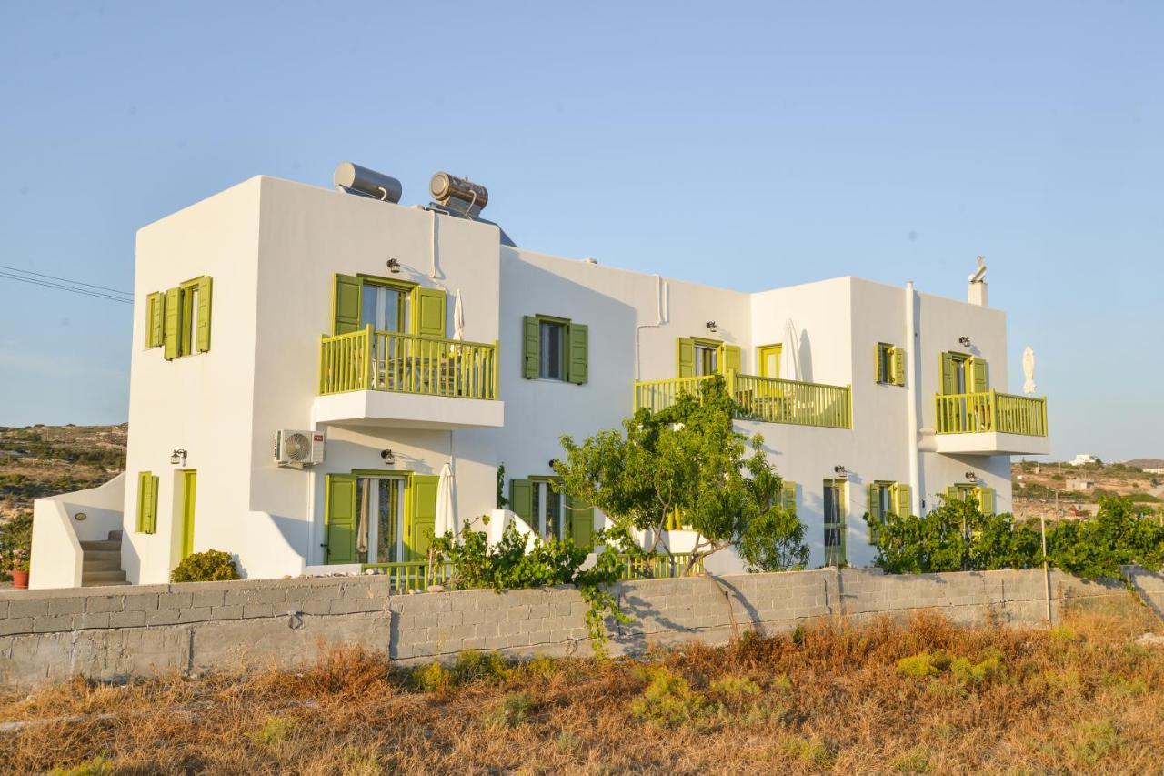 Zeras Apartments Adamantas  Екстериор снимка