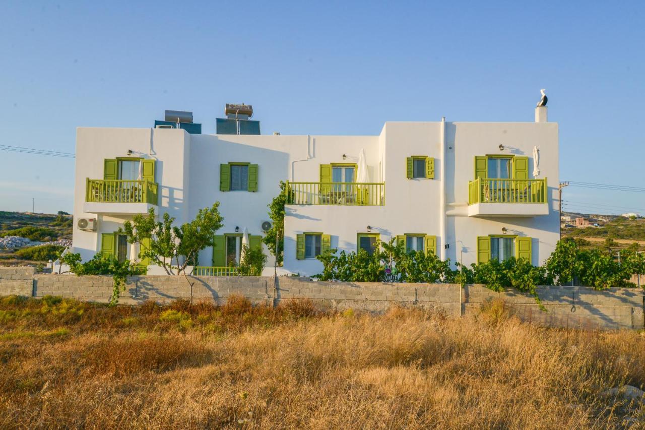 Zeras Apartments Adamantas  Екстериор снимка