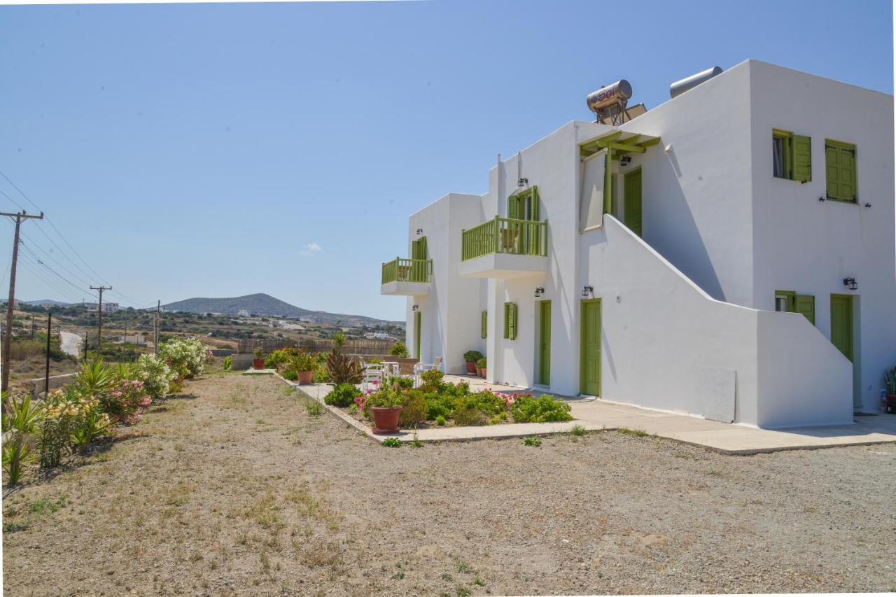 Zeras Apartments Adamantas  Екстериор снимка